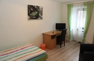 Studio 1/ Einzelzimmer mit Schreibtisch,