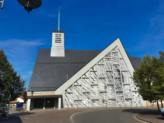 Kath. Pfarrkirche St. Gertrud Leimersheim (© Michael Gadinger Rülzheim)